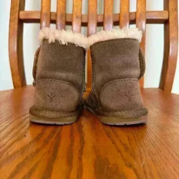 EMU Australia Kanga Walker Leather Boots Mocha Shearling Pink Size 24-30 Months - Picture 2 of 9